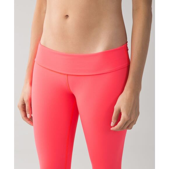 Lululemon Wunder Under Crop II *Full-On Luon (Roll Down) 21" - Picture 6 of 8